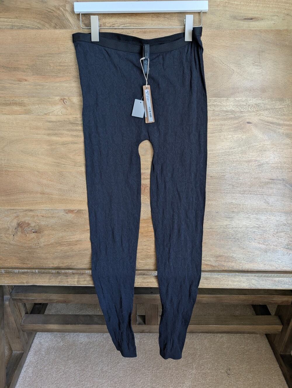 NWT Skims Knit Lace Stirrup Leggings Womens 2X/3X Obsidian Floral BO-LEG-10319W